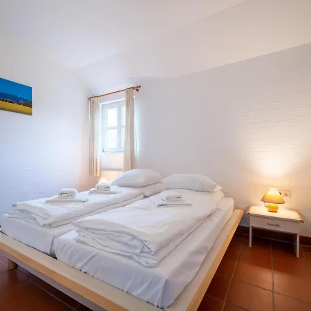 Apartment Rugana - Budget Mit 2 Schlafzimmern Und Terrasse A26 Dranske