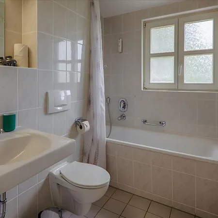 شقة Rugana - Budget Mit 2 Schlafzimmern Und Terrasse A26 *